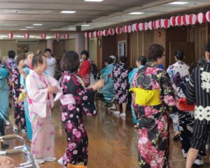 夏祭りの様子